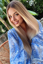 Femme parfaite alina de turin avec Blond cheveux, âge 33 photo-6