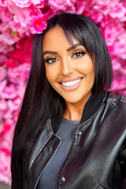 Rencontre femme ukrainienne elena de kharkov avec Noirs cheveux, age 37 photo-3