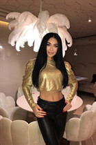 Dating a german woman inna from berlin with Black hair 51 years old photo-2