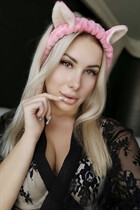 Pretty ukrainian girl diana from cherkassy with Blonde hair age 25 photo-1