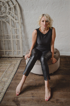Ukrainian girl natalia from kiev with Blonde hair age 48 photo-4