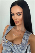 Pretty girl kateryna from cascais with Black hair age 32 photo-33