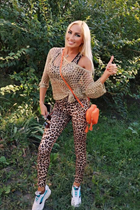 Hermosa mujer ucraniana soltera lina de mariupol con pelo Rubio y edad 42 photo-10