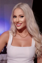 valencia mariée eleonora avec Blond cheveux, âge 46 photo-4