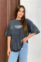 Belle femme ukrainienne khrystyna de lvov avec Chatain clairs cheveux, âge 20 photo-3