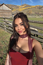 Ukrainian bride kateryna from kyiv with Black hair age 26 photo-8