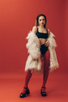 Hermosa chica ucraniana anna de zaporozhye con pelo Marrón claro y edad 26 photo-1