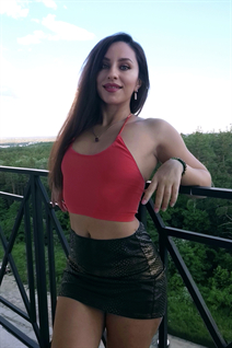 Rencontre une fille ukrainienne liliya de vyshgorod avec Brunette cheveux, âge 43