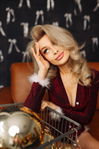 Femme célibataire ukrainienne kamila de kiev avec Blond cheveux, âge 30 photo-5