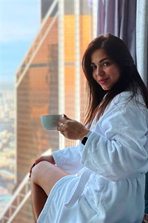 Ukrainian mail order bride daria from kharkiv with Dark Brown hair age 23