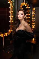 Girl from zurich yuliia with Dark Brown hair age 36 photo-8