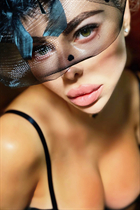 Femme ukrainienne célibataire polina de kiev avec Noirs cheveux, âge 25 photo-1