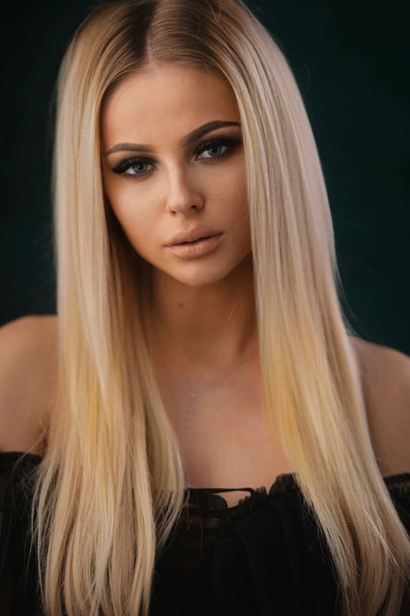 Beautiful Anna (23 y.o.) from Warsaw with Blonde hair - ID 321027 ...