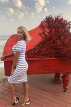 Beautiful women from ukraine nadezhda from odessa with Blonde hair age 49 photo-2