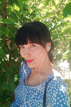 Beautiful Ukrainian bride renata from sumy with Black hair age 40 photo-2