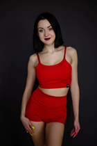 Fille ukrainienne bohdana de kremenchug avec Noirs cheveux, âge 22 photo-8