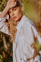 Girl from barcelona vladislava with Blonde hair age 39 photo-7