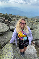 Girl from new york larisa with Blonde hair age 38 photo-3