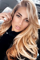 Femme ukrainienne pour le mariage karolina de kiev avec Chatain clairs cheveux, âge 26 photo-15