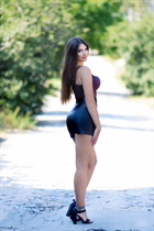 Ukrainian girl marina from valencia with Dark Brown hair age 26 photo-6