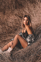 Marrying a moldovan woman julia from kishinev with Blonde hair age 36 photo-1