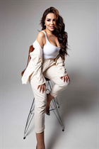 Femme parfaite dilshoda de tashkent avec Brunette cheveux, âge 25 photo-14