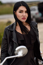 Fille de batumi valentina aux cheveux Noirs, age 37 photo-1