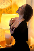 Jolie fille anna de batumi avec Chatain clairs cheveux, âge 37 photo-13