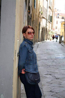 Ukraine mail order bride aleksandra from kiev with Dark Brown hair age 39