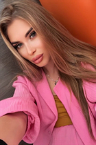 Dating ukrainian girl anastasia from london with Light Brown hair age 23 photo-14