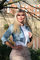 Pretty girl natalia from worcester with Blonde hair age 42 photo-5