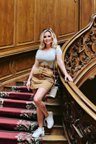 Bride from vilnius lyudmila with Light Brown hair age 39 photo-3