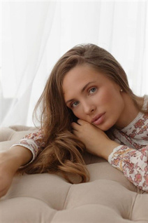 Russian bride tours with anna from moscow with Light Brown hair age 25