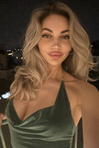 Wife from Ukraine tamara from dnipro with Blonde hair age 35