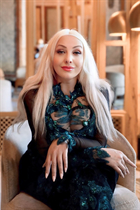 Mariée de nice yuliia avec Blond cheveux, âge 55 photo-9