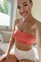 Pretty girl olga from wroclaw with Light Brown hair age 41 photo-12