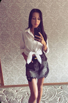 Dating ukrainian girl yuliia from kharkiv with Black hair age 35 photo-1