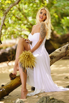 Beautiful women from ukraine ekaterina from kiev with Blonde hair age 33 photo-12