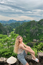 Rencontre femme ukrainienne alena de kremenchuk avec Blond cheveux, age 33 photo-13