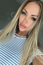 Femme parfaite elina de miami avec Blond cheveux, âge 32 photo-27