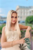 Bride from ribamontan al monte tatiana with Blonde hair age 38 photo-27