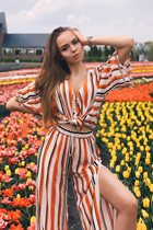 Mujer perfecta maria de haarlem con pelo Marrón claro y edad 28 photo-7