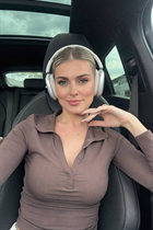Belle fille ukrainienne viktoriya de kharkiv avec Noirs cheveux, âge 34 photo-22