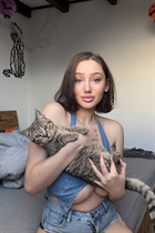 Chica ucraniana victoria de kiev con pelo Marrón claro y edad 22 photo-18