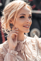 Beautiful woman of Ukraine alena from kiev with Blonde hair age 39