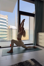 Girl from dubai yulia with Blonde hair age 38 photo-9