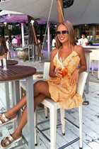 Femme parfaite elina de miami avec Blond cheveux, âge 32 photo-7