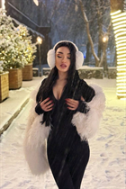 Bride from barcelona saniya with Black hair age 28 photo-22