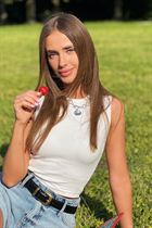A pretty woman russian elena from moscow with Dark Brown hair age 29 photo-20