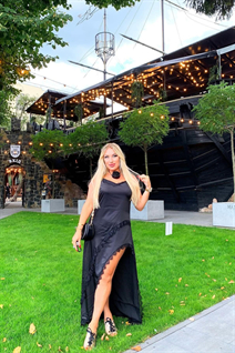 Belle femme ukrainienne alena de rivne aux cheveux Blond, age 47